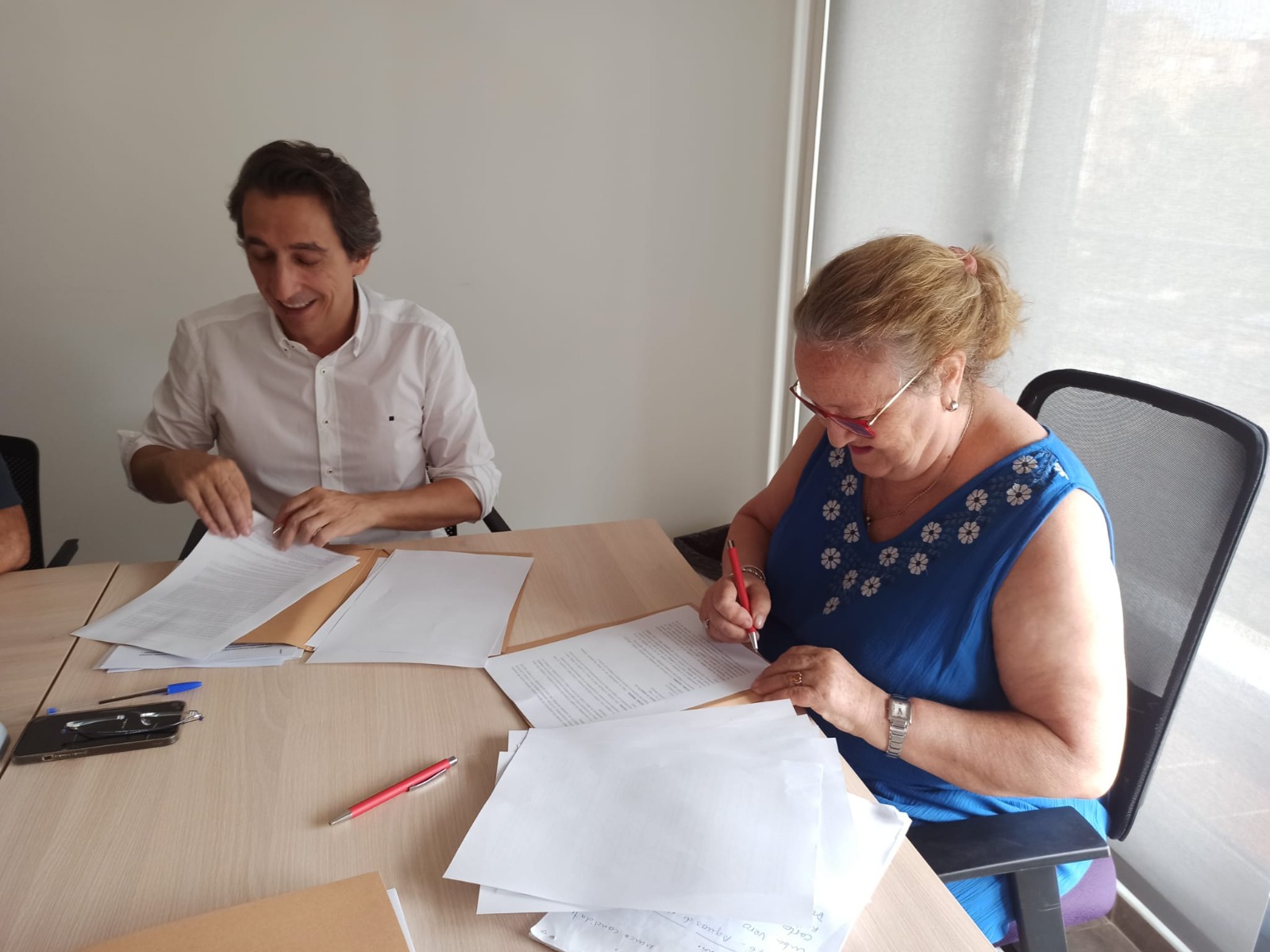Firma convenio de FAVA y Aguas de Albacete